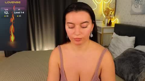 Jasmine online show from 01/18/25, 11:54