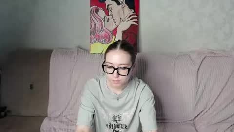 Snapshot of _yourhotangel_ chatting on 06/24/26, 06:34 Eva online show from 06/24/26, 06:34