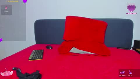 Candice and Mark online show from 02/11/26, 06:24