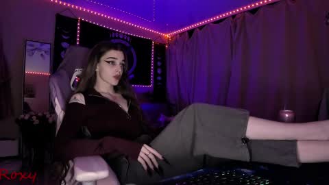 Roxy online show from 04/20/26, 04:10