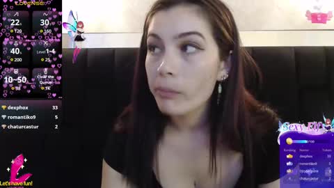 Yuyi online show from 02/27/25, 06:09