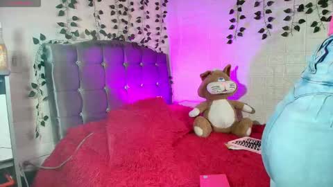 zoe online show from 02/20/26, 05:02