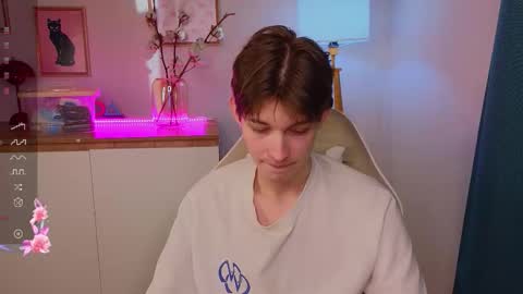 Denis online show from 02/25/26, 01:32