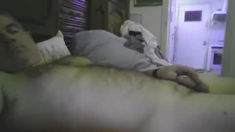 Snapshot of a203530 chatting on 12/16/25, 11:48 a203530 online show from 12/16/25, 11:48