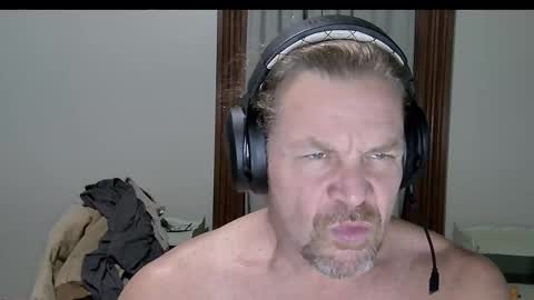 Snapshot of a2le3x867230 chatting on 02/25/25, 11:41 Trisha Monroe Xo and him online show from 02/25/25, 11:41