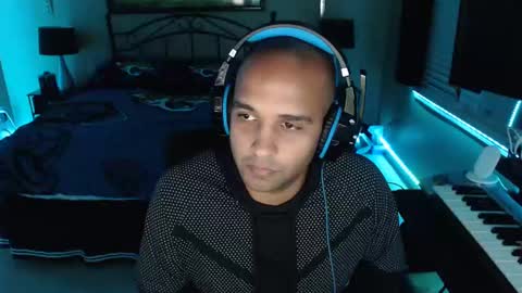 a4orce online show from 01/23/25, 02:02