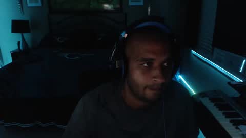 a4orce online show from 10/09/25, 12:19