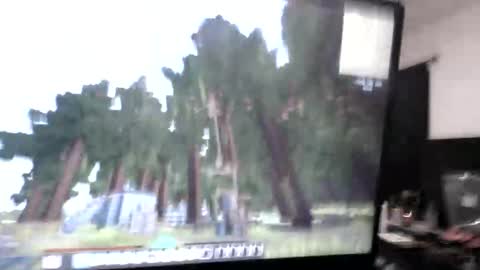 A Bored Dragon online show from 12/18/25, 06:52