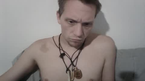 A Bored Dragon online show from 12/19/25, 08:43