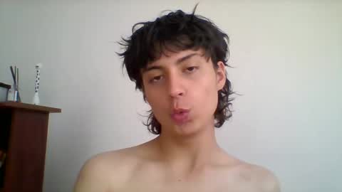 a littlee bear online show from 12/02/24, 12:18