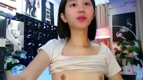 Lovely Yana  online show from 02/02/26, 09:08