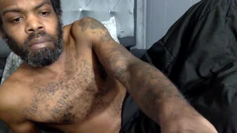 a_rizzy85 online show from 05/29/26, 09:07