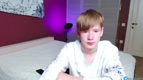 Kris Michael online show from 09/16/25, 05:58