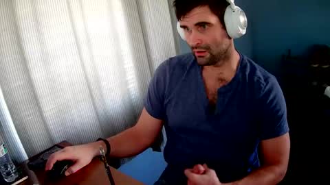 Snapshot of a_wittol_one chatting on 03/02/26, 06:59 a_wittol_one online show from 03/02/26, 06:59