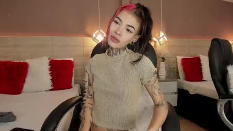 Luni  online show from 02/07/26, 03:05