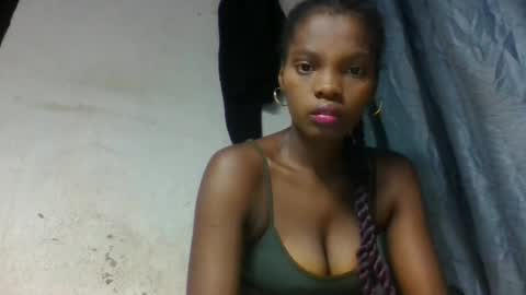 aadienne online show from 04/19/26, 11:18