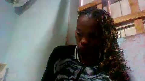 Snapshot of aadienne chatting on 06/27/26, 10:31 aadienne online show from 06/27/26, 10:31