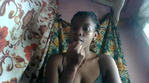 Snapshot of aadienne chatting on 07/04/26, 09:59 aadienne online show from 07/04/26, 09:59