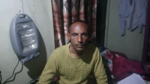 Snapshot of aakhan804 chatting on 03/05/25, 06:56 aakhan804 online show from 03/05/25, 06:56