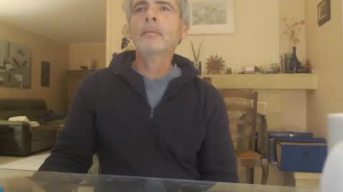 Aalex1717 online show from 10/22/25, 04:57