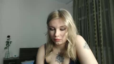 Snapshot of aalicebubble chatting on 12/05/24, 04:44 Alice online show from 12/05/24, 04:44