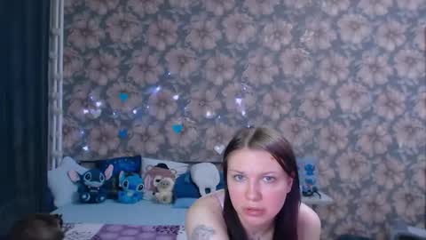 Snapshot of aalicebubble chatting on 02/28/26, 09:49 Alice online show from 02/28/26, 09:49