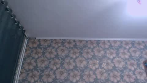 Alice online show from 04/16/26, 03:46