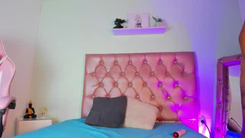 aaliyah__1 online show from 02/04/26, 02:39