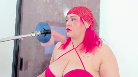 sashamature  online show from 03/09/25, 08:10