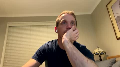 Kris online show from 04/22/26, 08:39