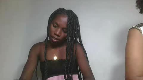 aangevelo online show from 11/16/25, 01:39