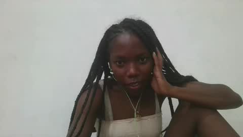 aangevelo online show from 11/18/25, 06:51