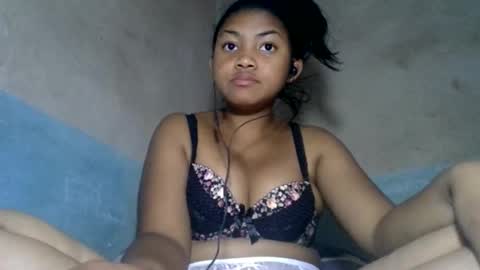 aariciah online show from 11/25/25, 08:03