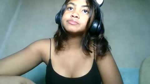 aariciah online show from 05/30/26, 07:49