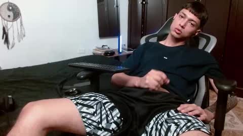 aarman online show from 09/28/25, 01:44