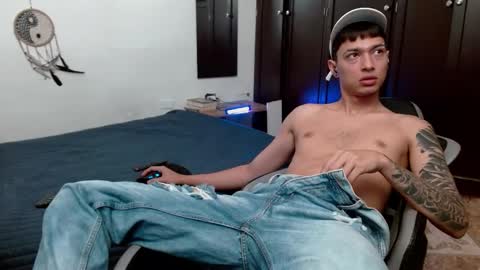 aarman online show from 12/22/25, 04:04