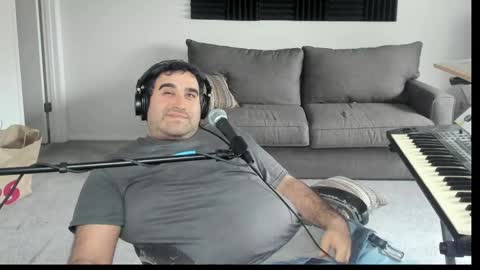 Aaron online show from 04/22/26, 10:22