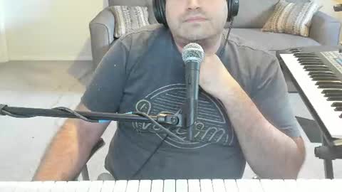 Snapshot of aaroleplayer chatting on 06/16/26, 09:28 Aaron online show from 06/16/26, 09:28