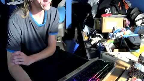 Snapshot of aaron111dub chatting on 07/06/26, 05:48 NorCalLongSlong online show from 07/06/26, 05:48