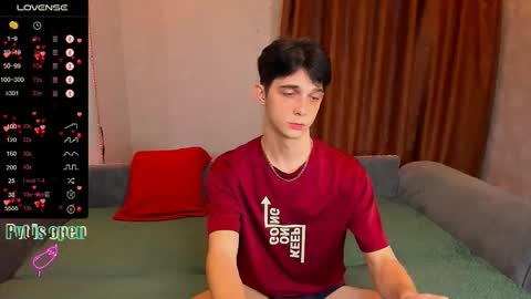 Aaron Bang online show from 12/04/25, 12:20