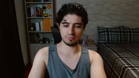 Aaron online show from 04/20/26, 08:43