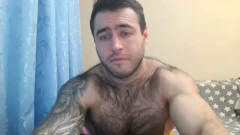 Snapshot of aaron_royal chatting on 12/07/24, 06:59 Davin tayl online show from 12/07/24, 06:59