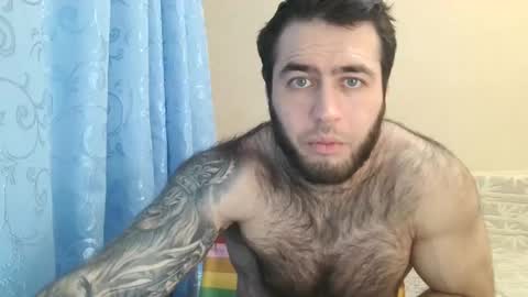 Snapshot of aaron_royal chatting on 01/02/25, 06:23 Davin tayl online show from 01/02/25, 06:23