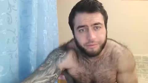 Snapshot of aaron_royal chatting on 01/06/25, 05:59 Davin tayl online show from 01/06/25, 05:59