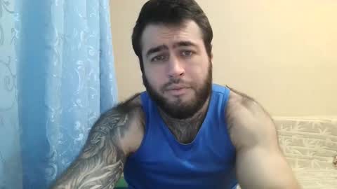 Snapshot of aaron_royal chatting on 01/12/25, 01:16 Davin tayl online show from 01/12/25, 01:16