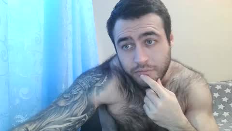 Snapshot of aaron_royal chatting on 03/06/25, 11:58 Davin tayl online show from 03/06/25, 11:58