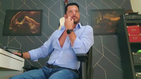 Aaron online show from 03/10/25, 06:27