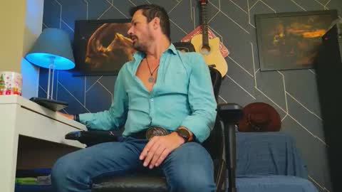 Aaron online show from 10/05/25, 08:45