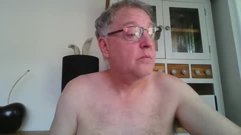 Snapshot of aaronmills55 chatting on 05/23/26, 10:08 Aaron online show from 05/23/26, 10:08