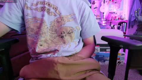 Aaron Skeetman online show from 07/26/26, 04:42
